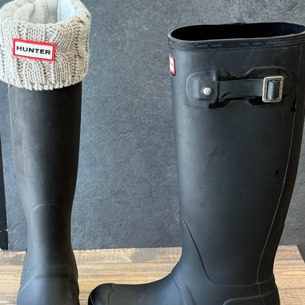 Women’s Tall Hunter Boots! Perfect for fall!